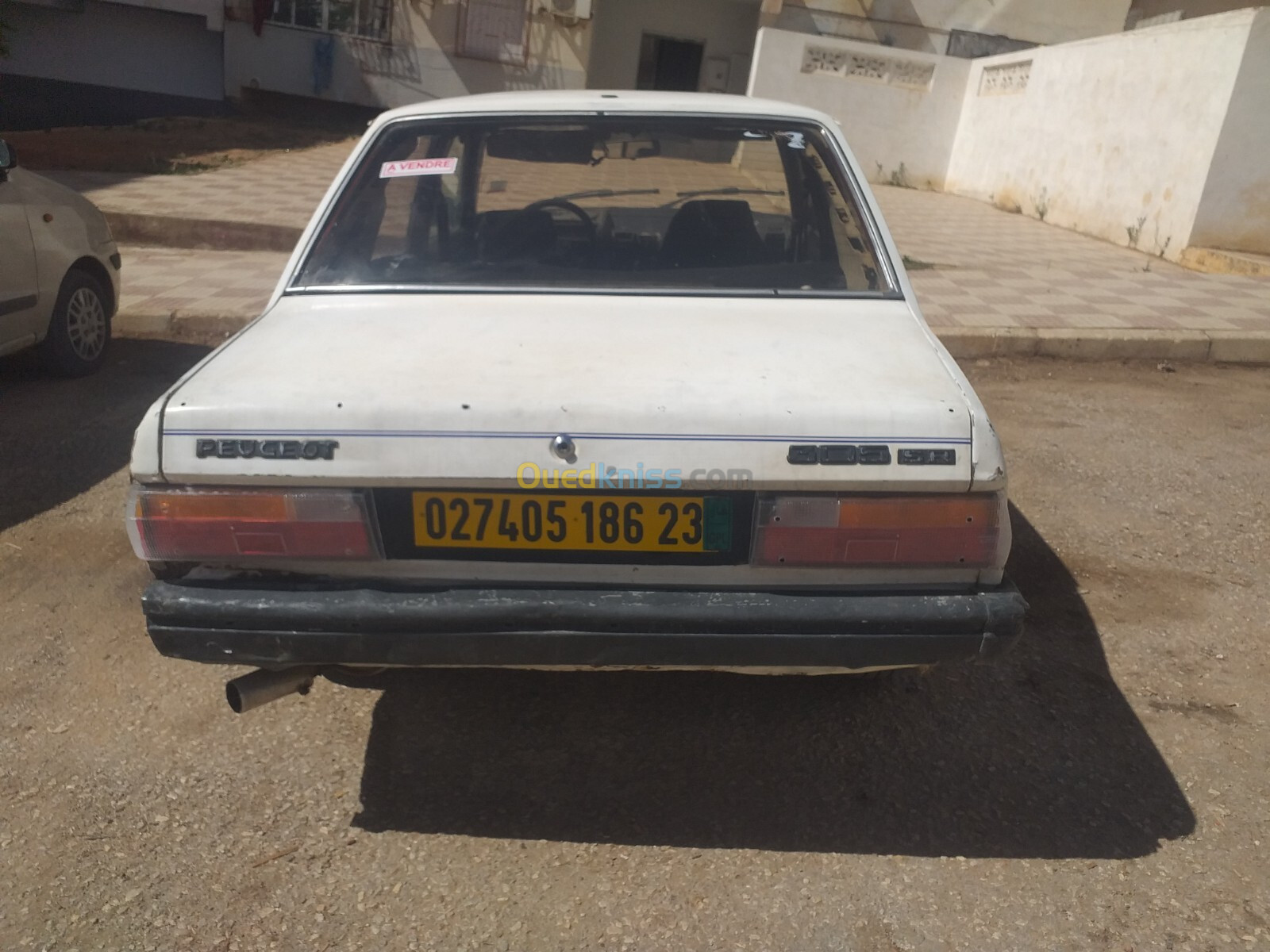 Peugeot 305 1986 305