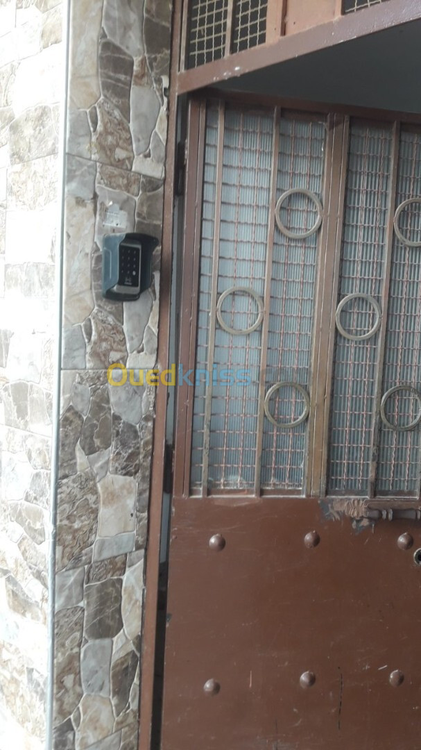 Location Appartement F3 Alger Ain benian