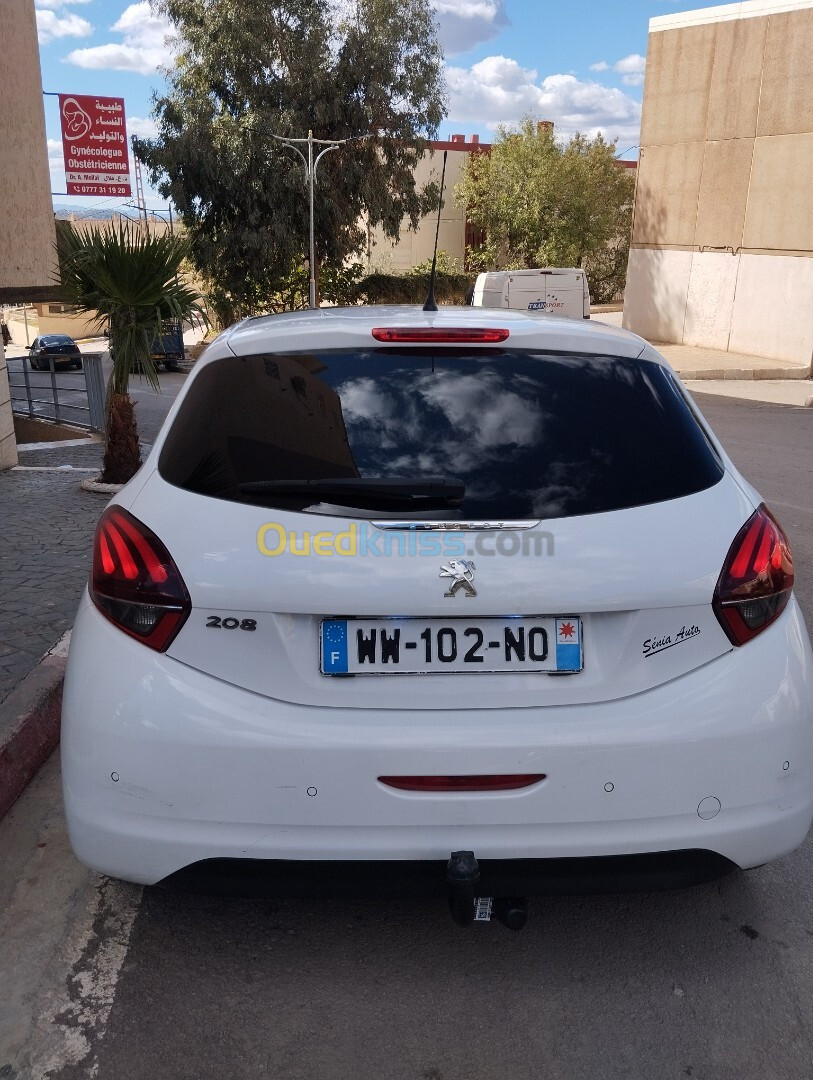 Peugeot 208 2016 Allure Facelift