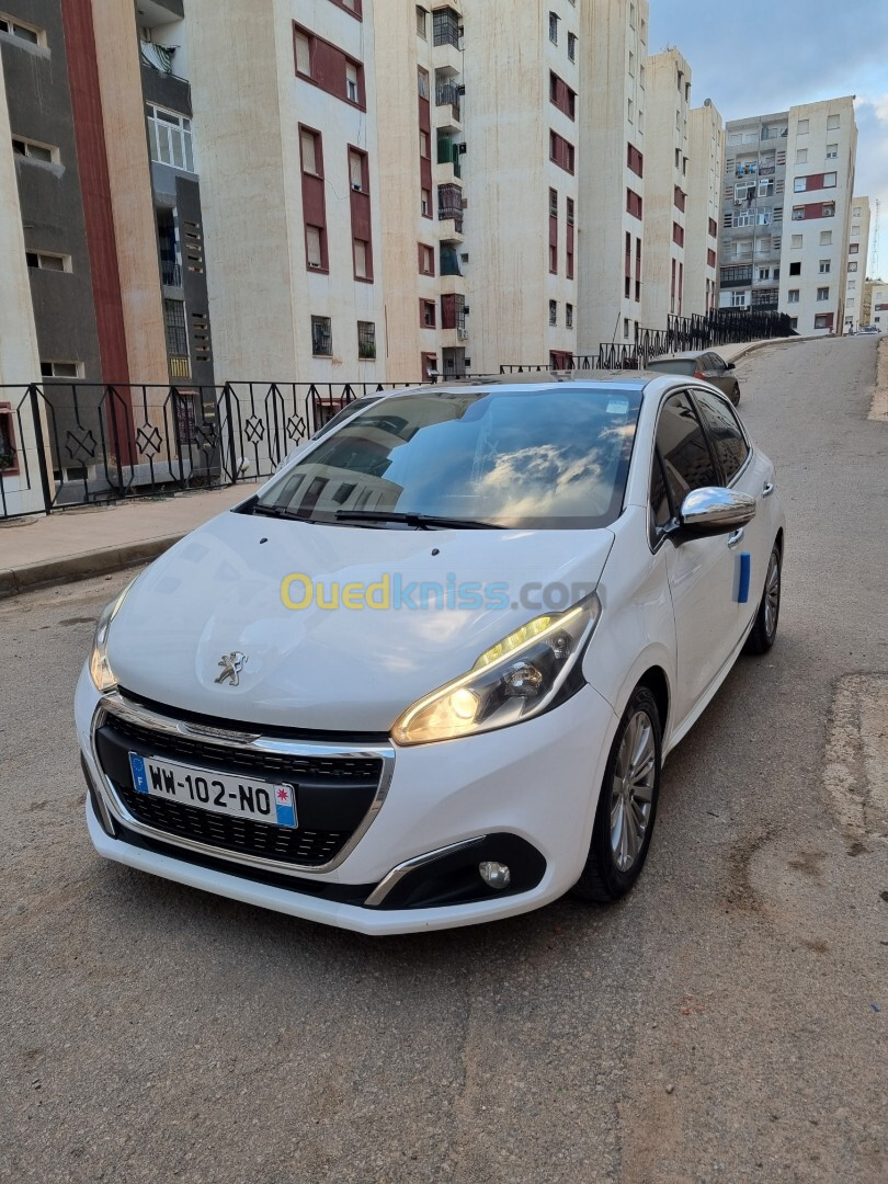 Peugeot 208 2016 Allure Facelift