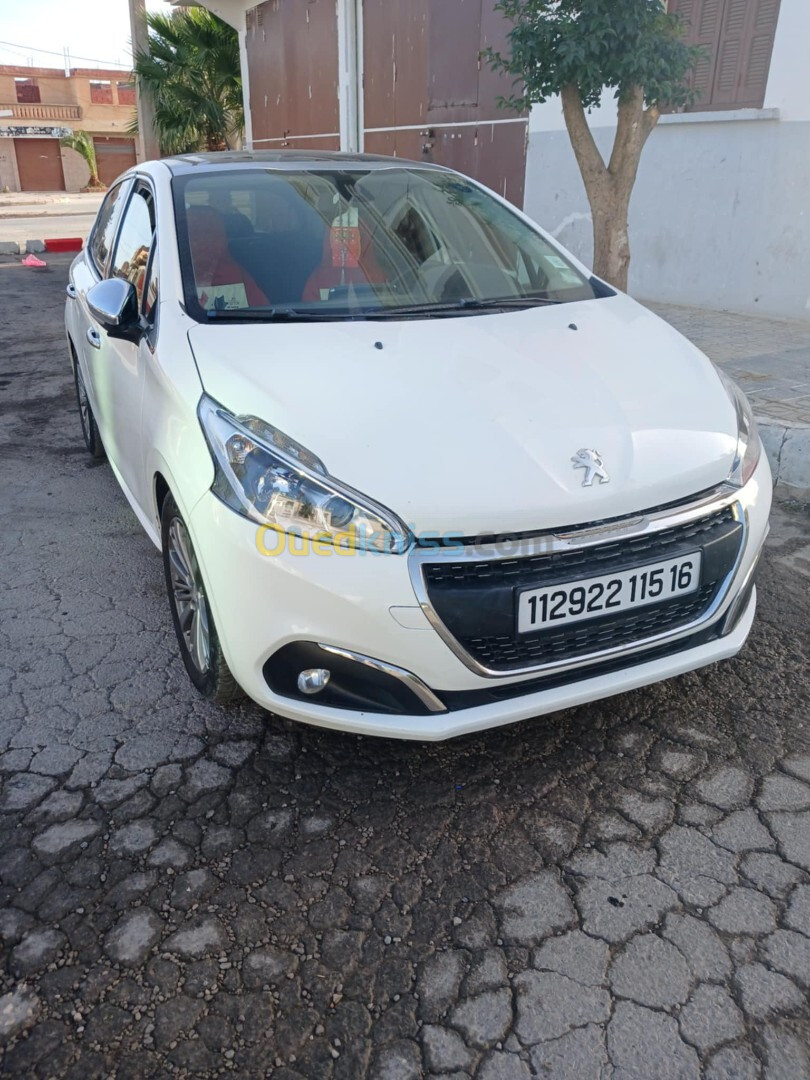 Peugeot 208 2015 Allure Facelift