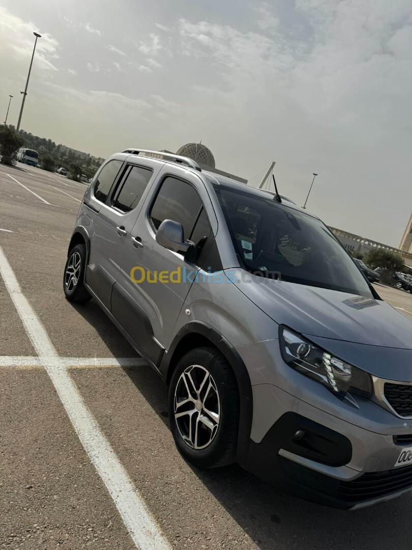 Peugeot Rifter 2020 Tout option