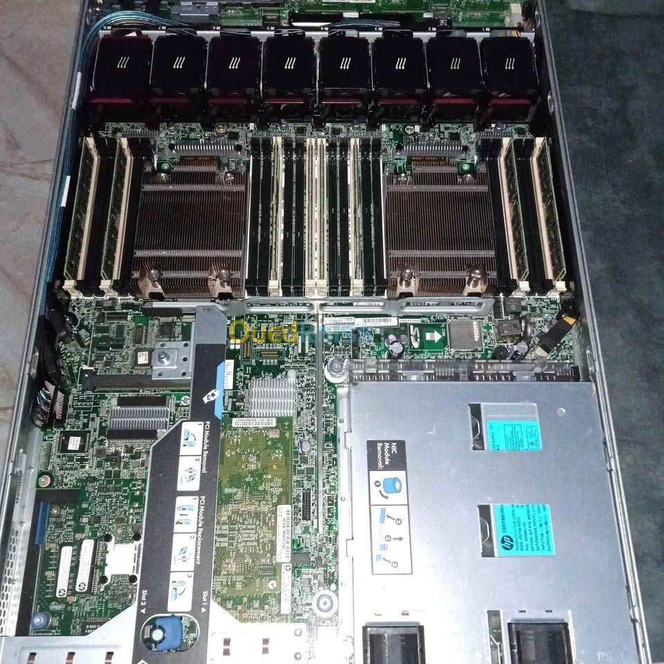  Serveur HP Proliant DL360p gen8