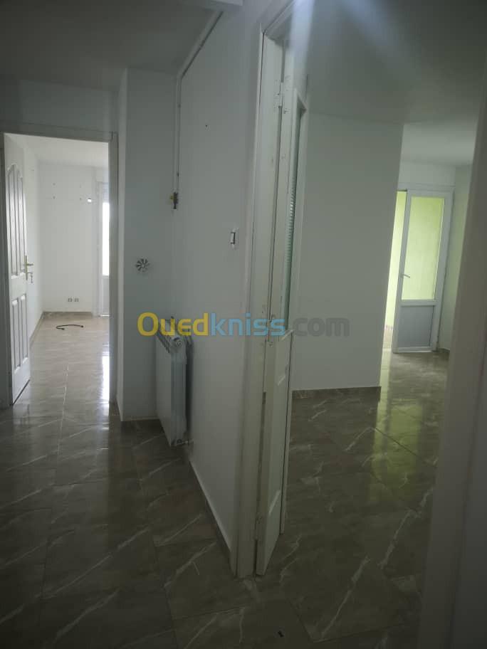 Location Appartement F3 Béjaïa Akbou