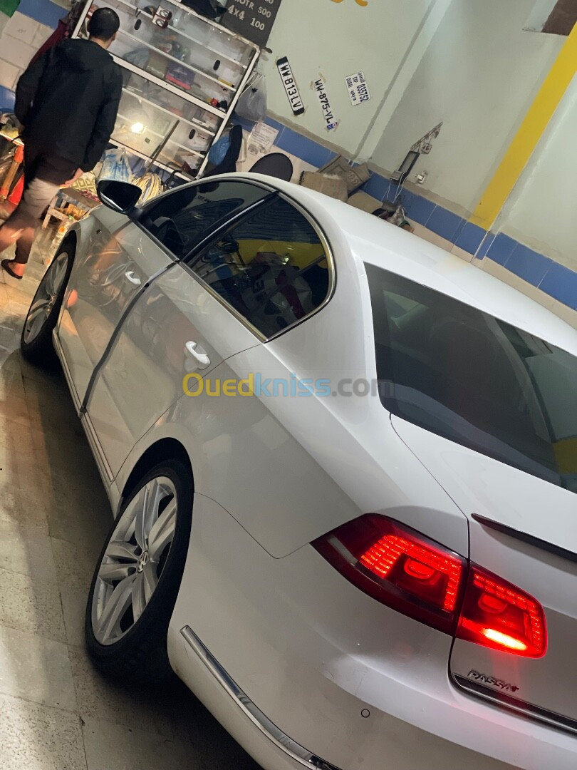 Volkswagen Passat 2012 R Line