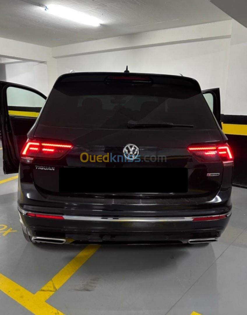 Spoiler arrière Tiguan double sortie d'origine