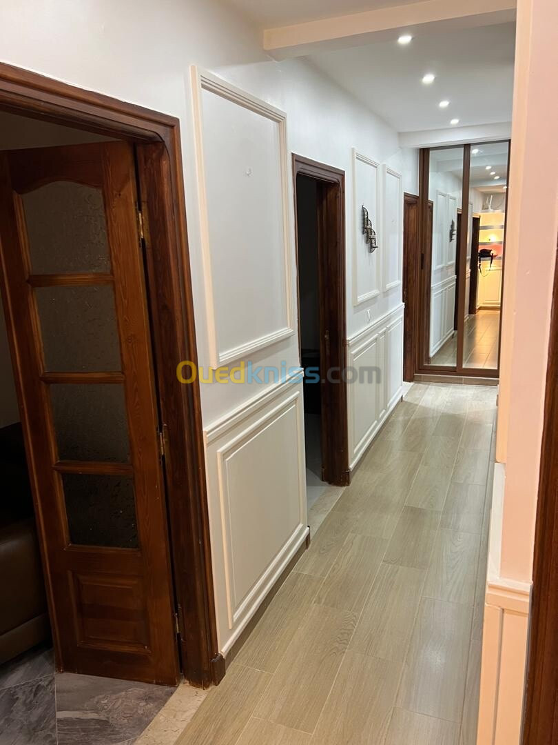 Location Appartement F4 Alger Kouba