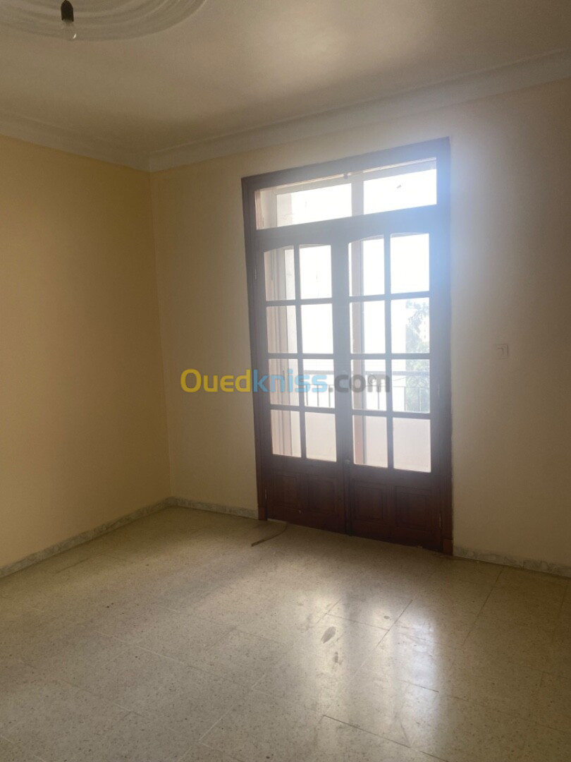 Location Appartement F3 Alger Kouba