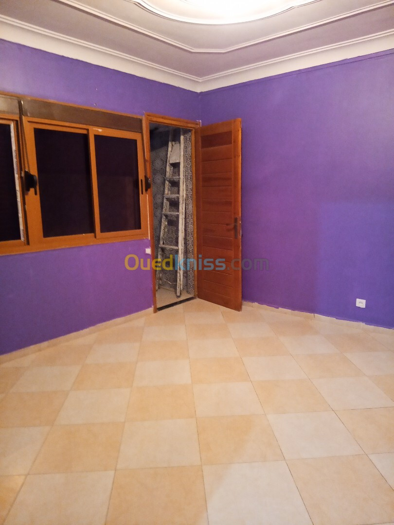 Location Appartement F4 Alger Sidi moussa