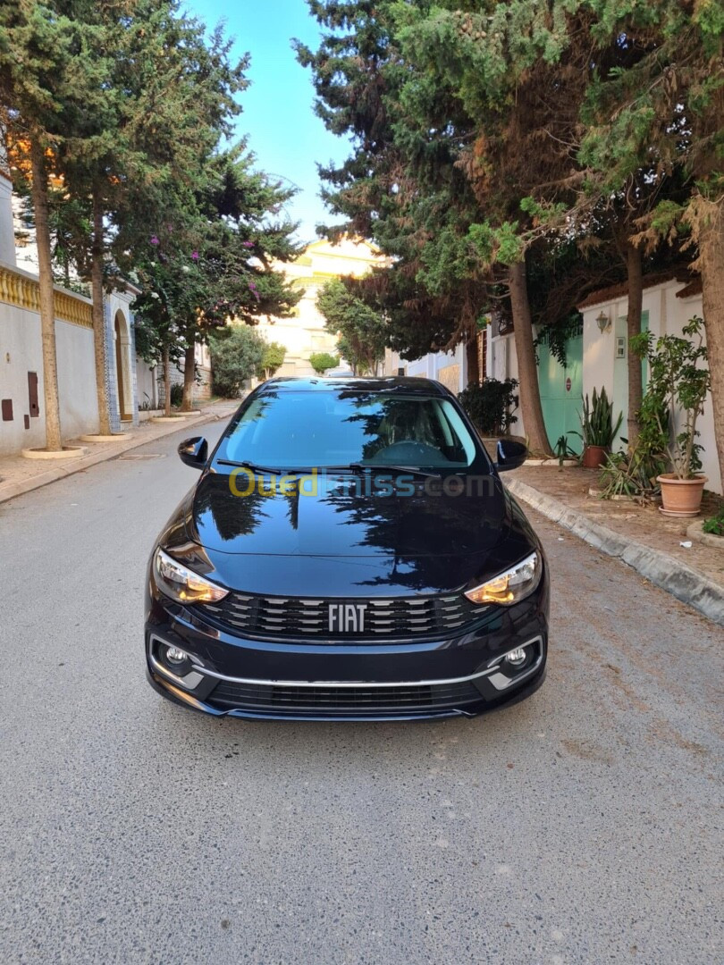 Fiat Tipo 2024 Urbain +