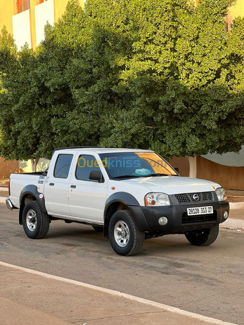 Nissan Pickup 2013 Pickup