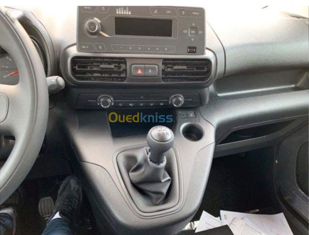 Citroen Berlingo 2021 L1N2 Atelier