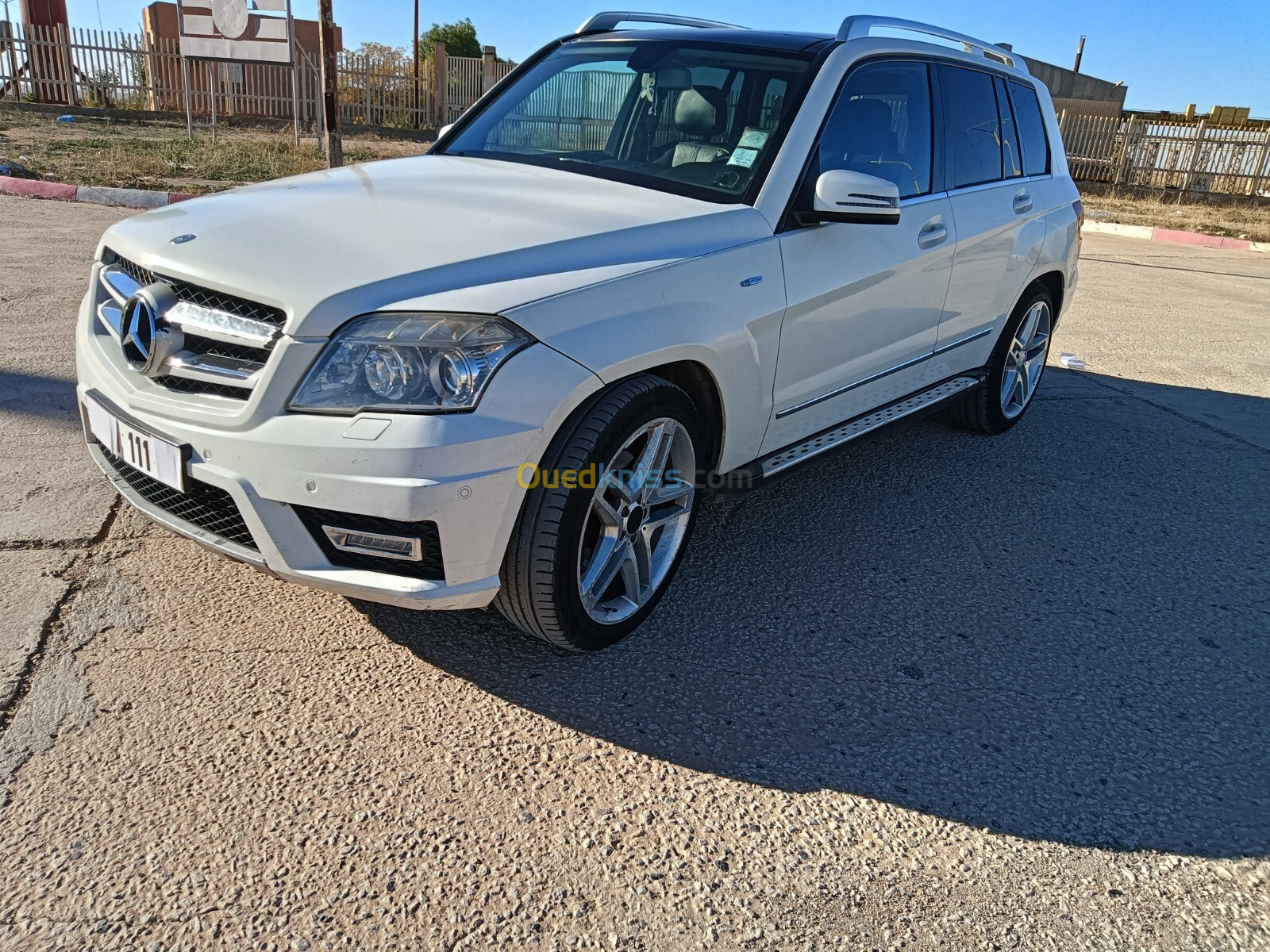 Mercedes GLK 2011 Blue efficiency