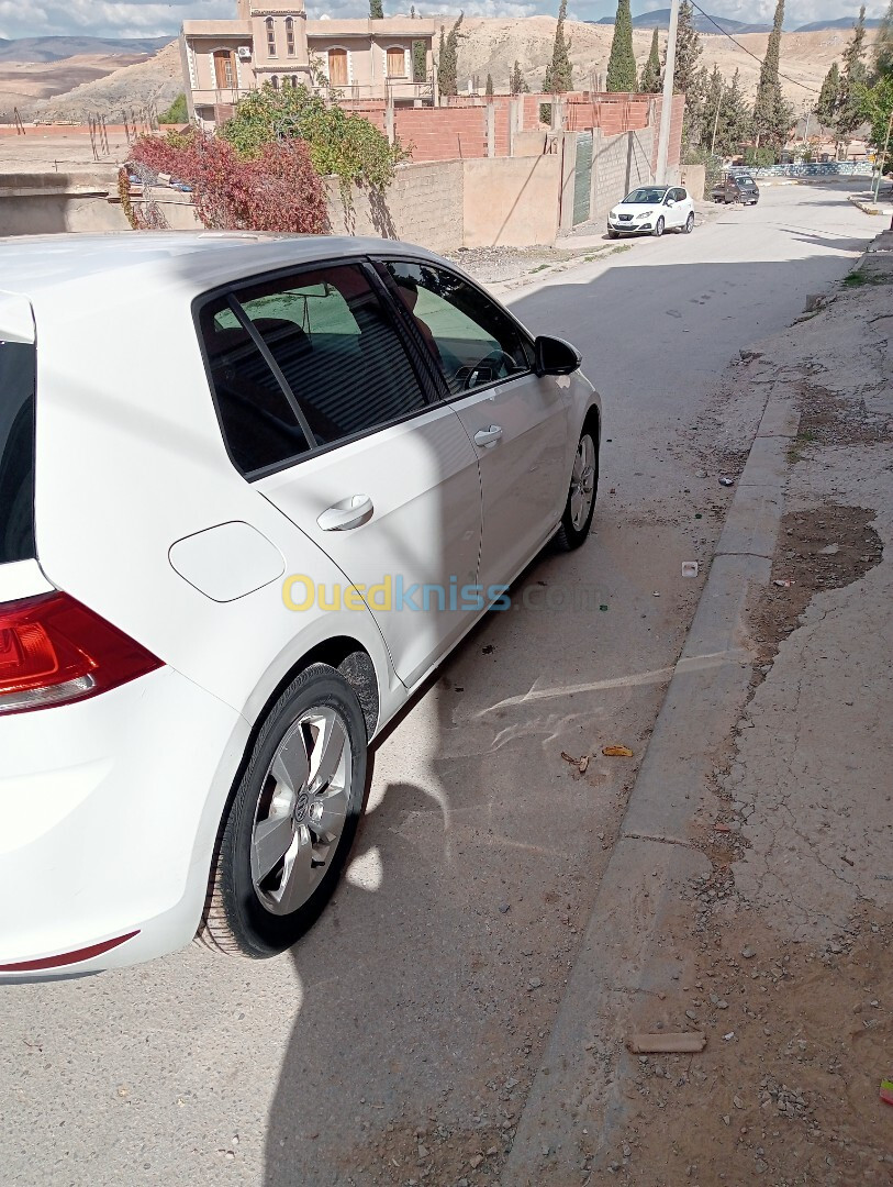 Volkswagen Golf 7 2014 Trendline +