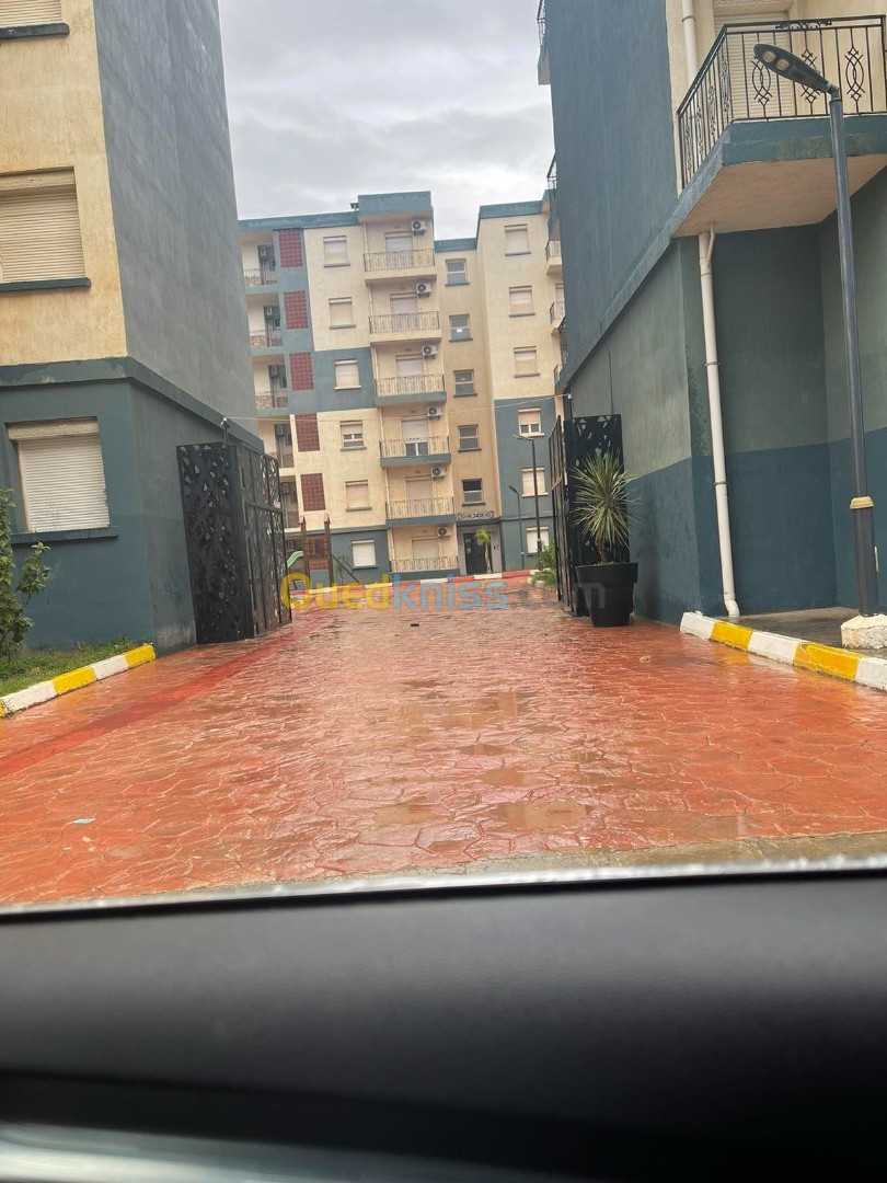 Location Appartement F3 Alger Rahmania