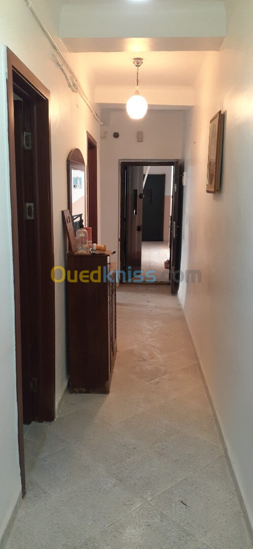 Location Appartement F3 Tipaza Kolea