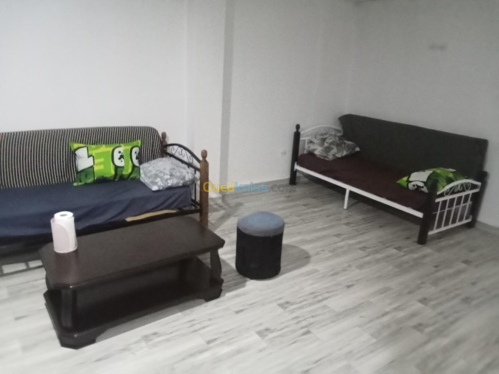 Location vacances Appartement F3 Béjaïa Beni ksila