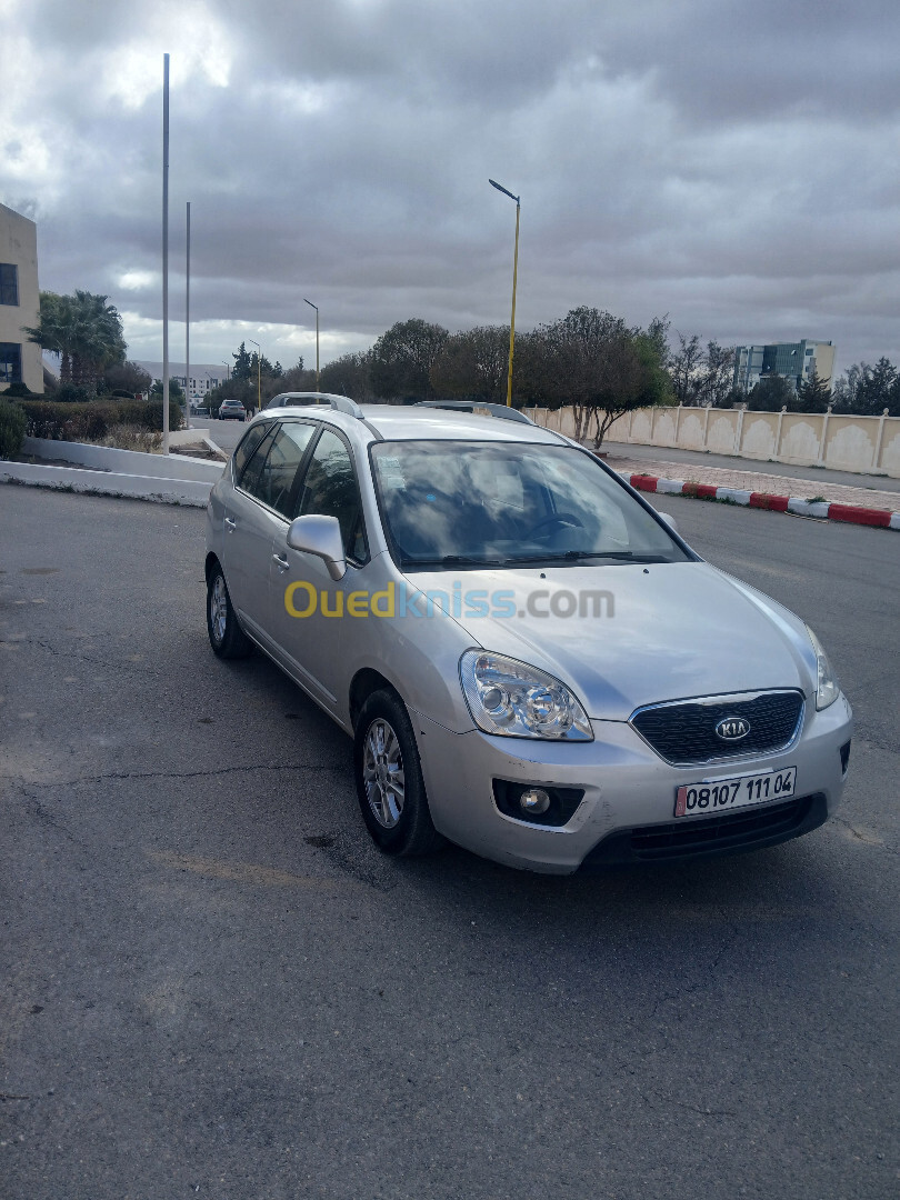 Kia Carens 2011 Bon état