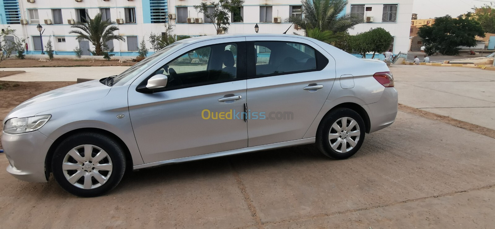 Peugeot 301 2013 Active