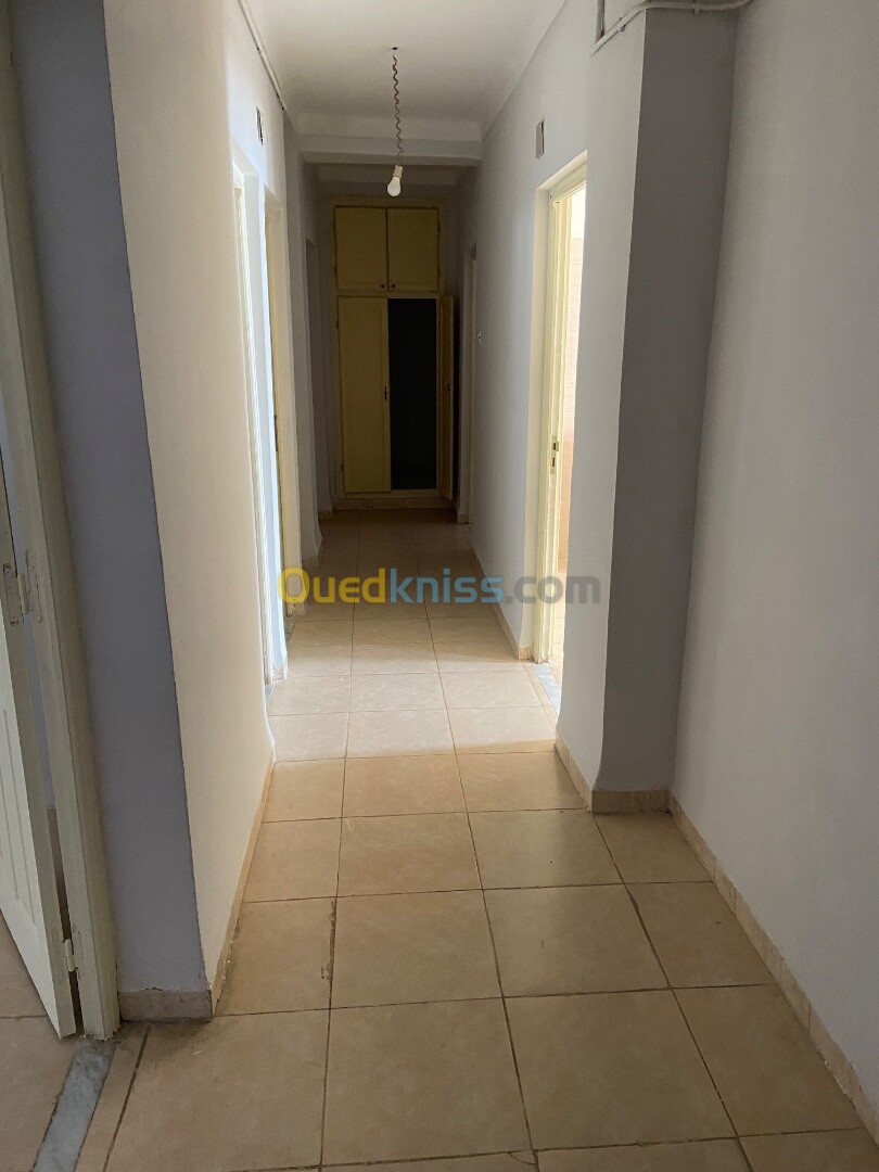 Location Appartement F3 Alger Reghaia