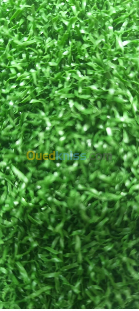 Tapis vert 4m large