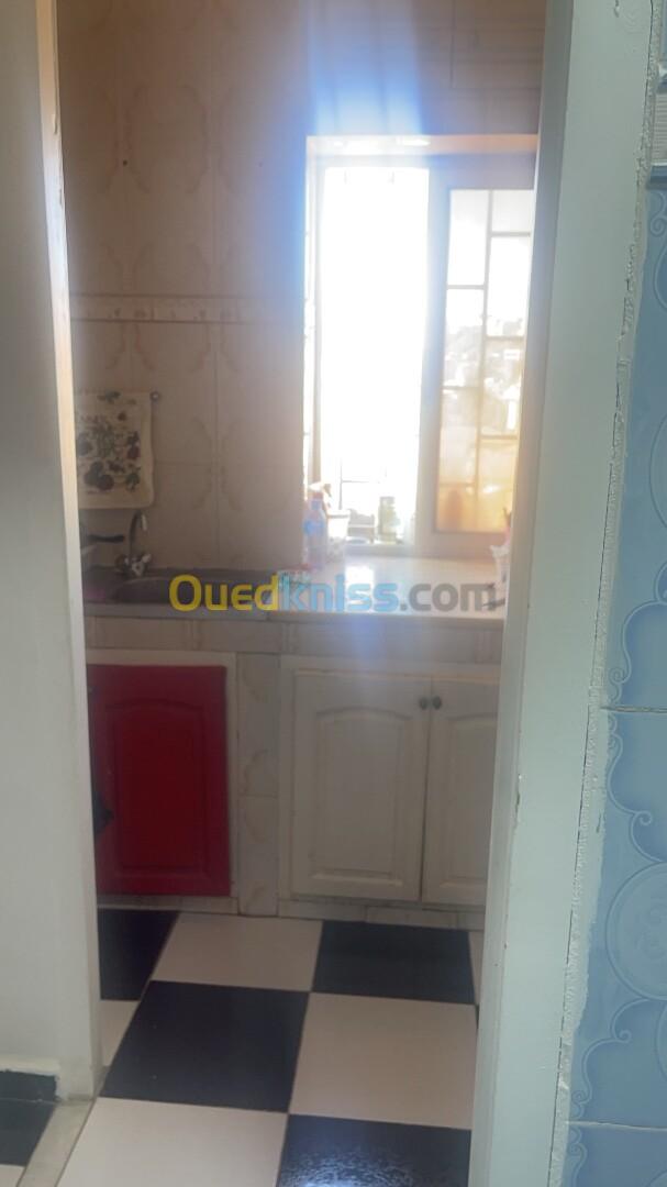 Location Appartement F1 Alger El biar