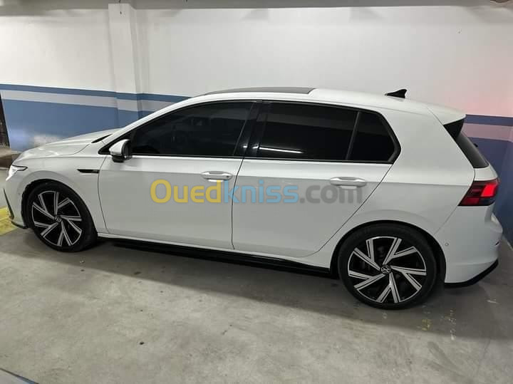 Volkswagen Golf 8 2020 R