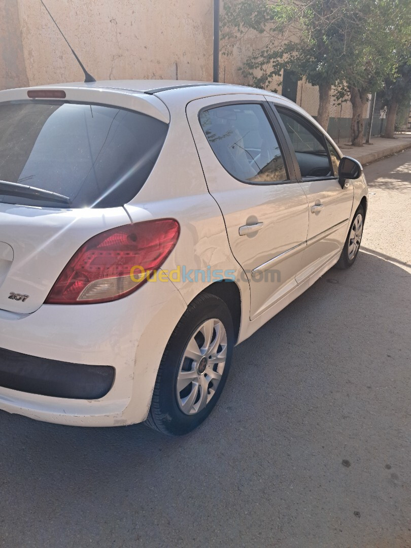 Peugeot 207 2012 207