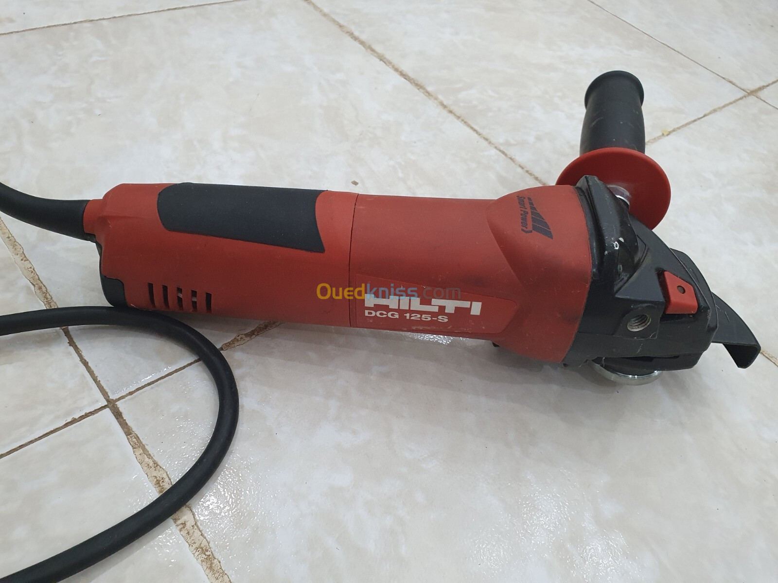 Meuleuse hilti en panne 