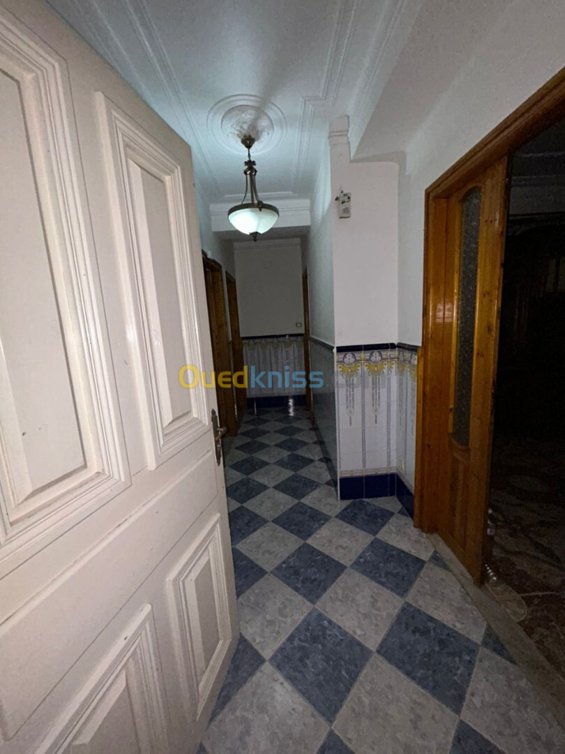 Location Appartement F2 Alger Bab ezzouar