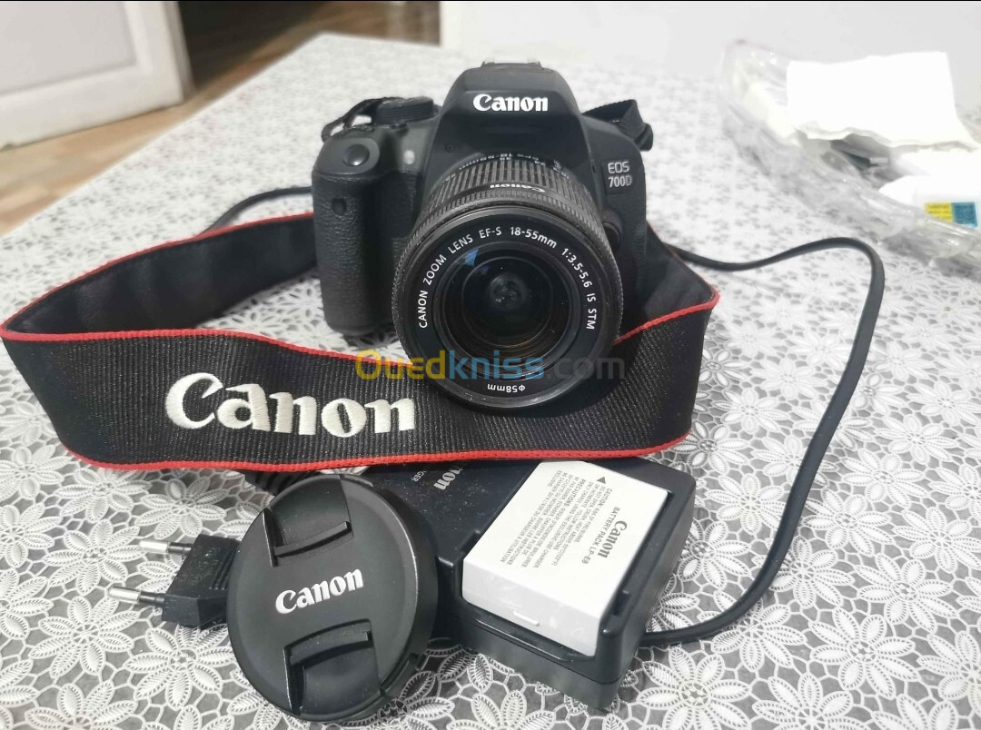 Canon 700D