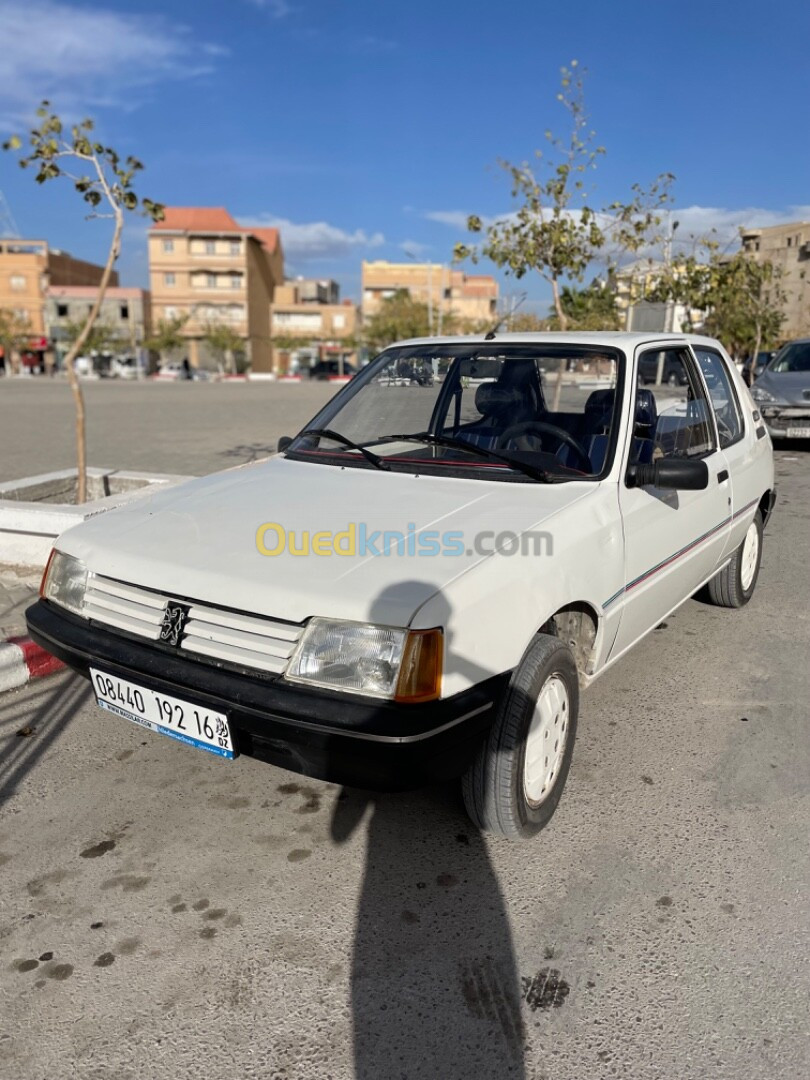 Peugeot 205 1992 Junior