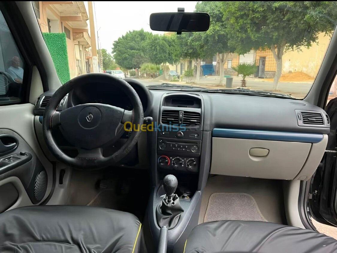 Clio 2 2006 Dabana