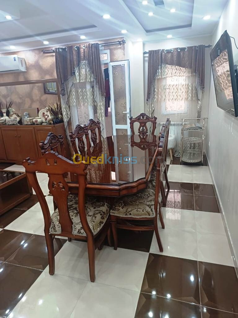 Vente Appartement F4 Alger Bordj el bahri