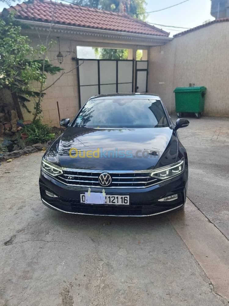 Volkswagen Passat 2021 R Line