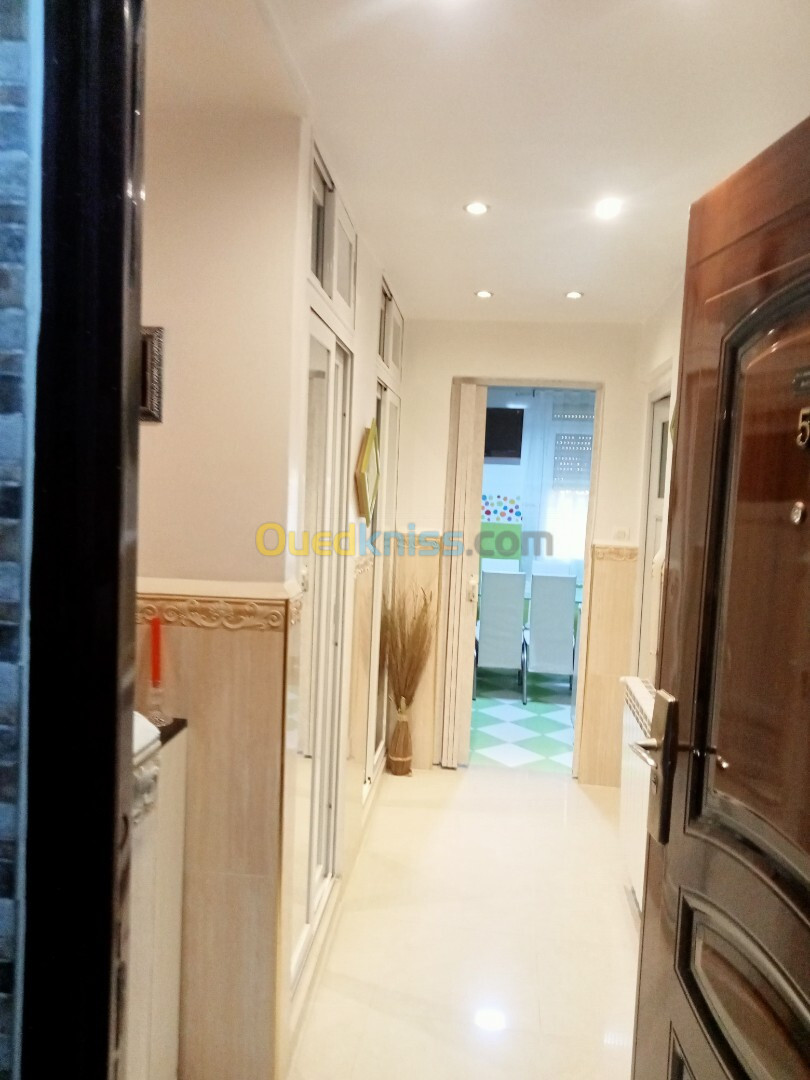 Location Appartement F3 Alger Ain naadja