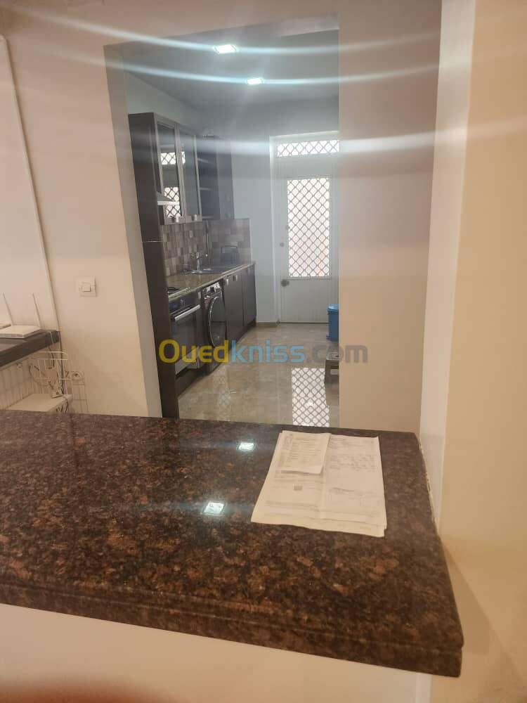 Location Duplex F4 Alger Hydra