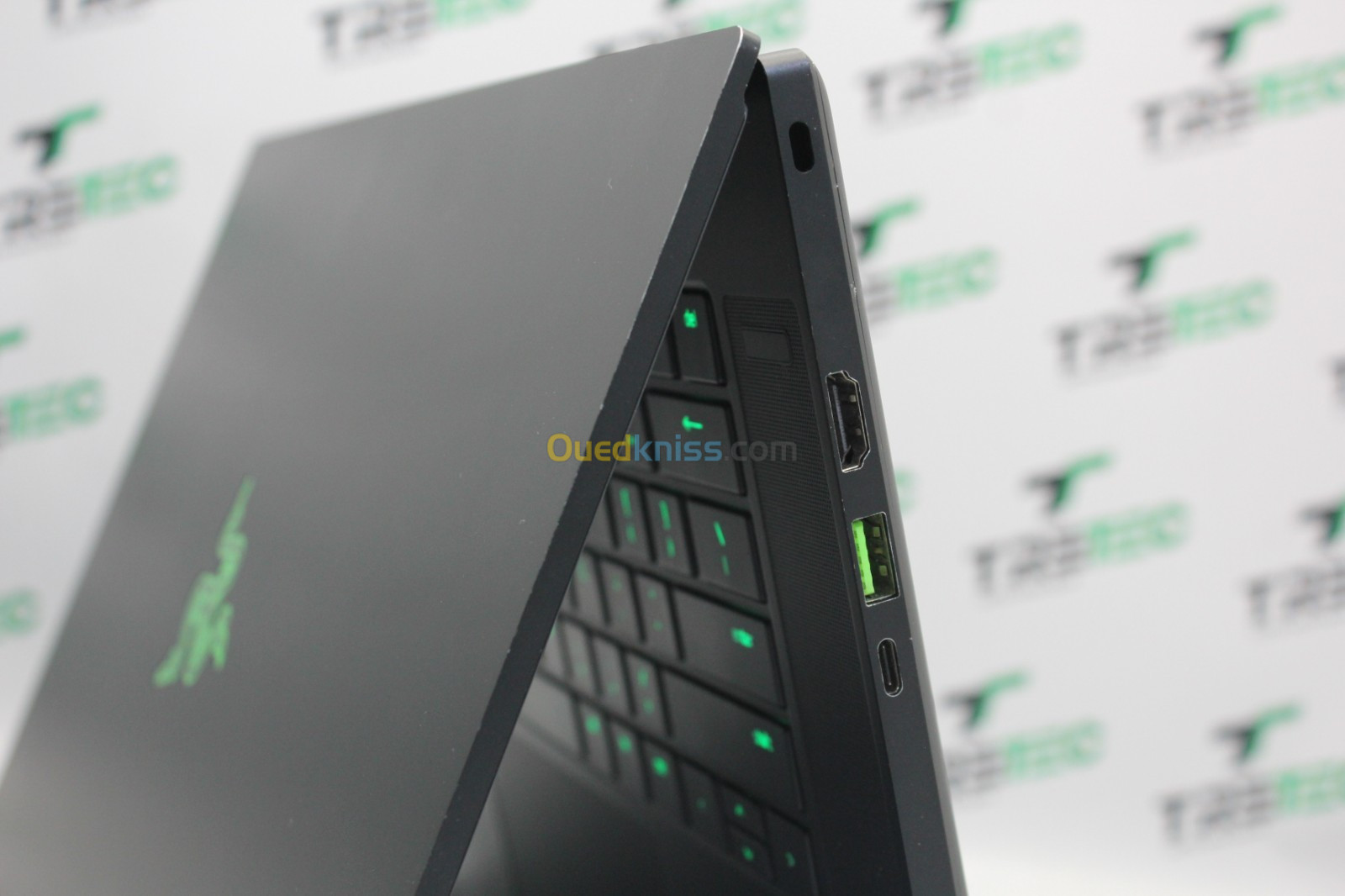 RAZER BLADE 15 I7 10th 16GB 1TB RTX 2080 FHD 15