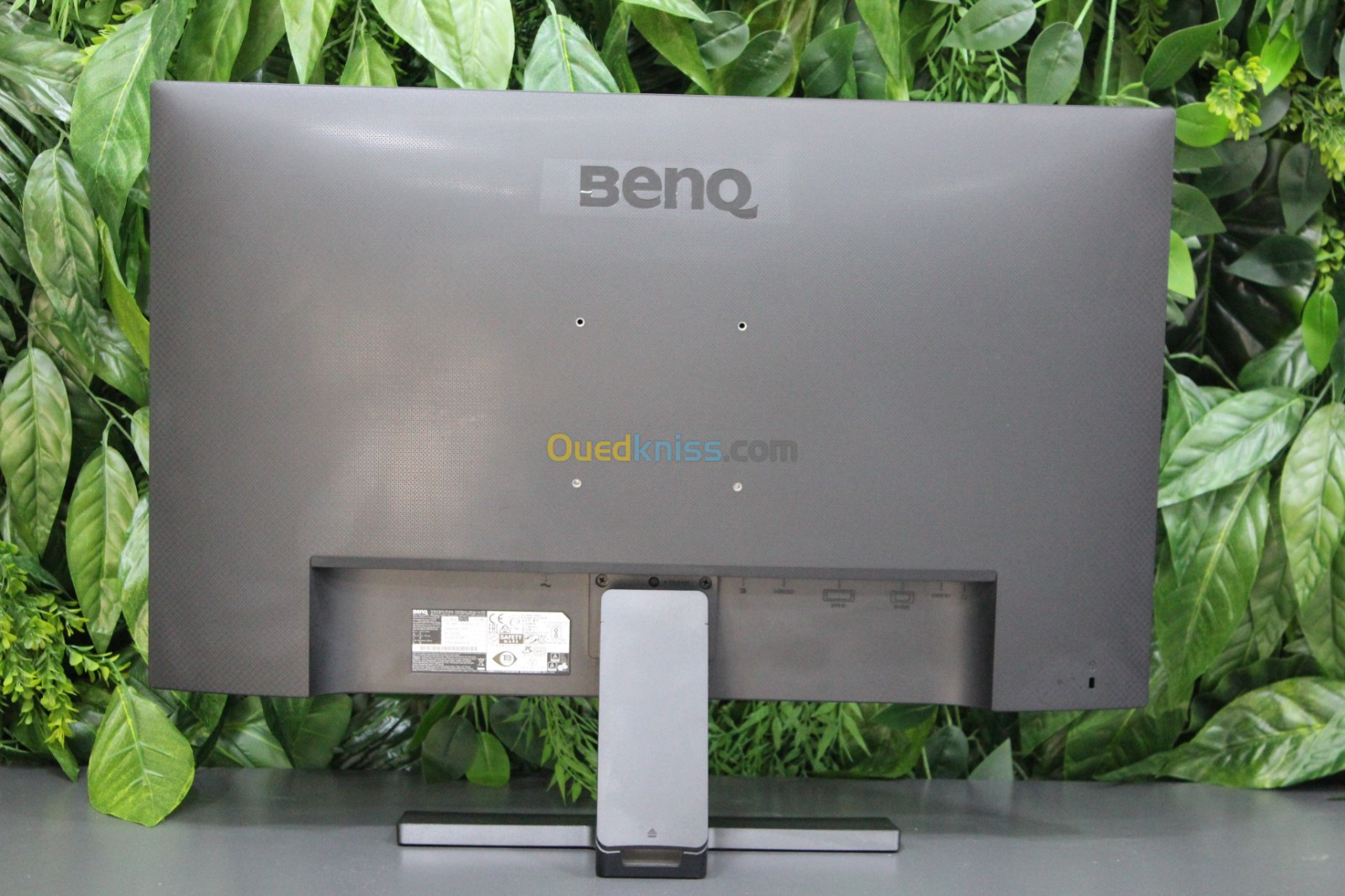 ECRAN BENQ LCD  27" FULL HD