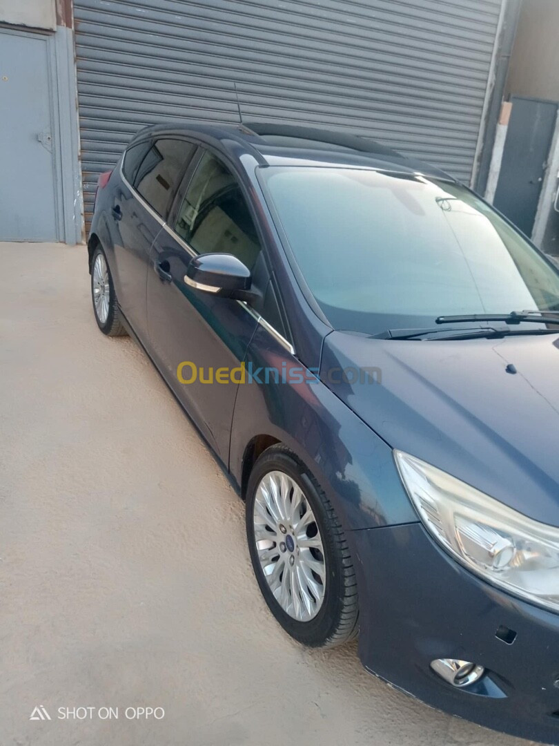 Ford Focus 5 portes 2013 Titanium