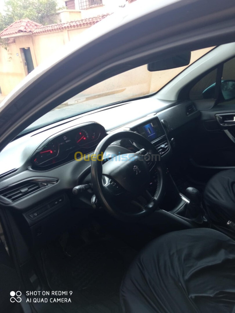 Peugeot 208 2012 208