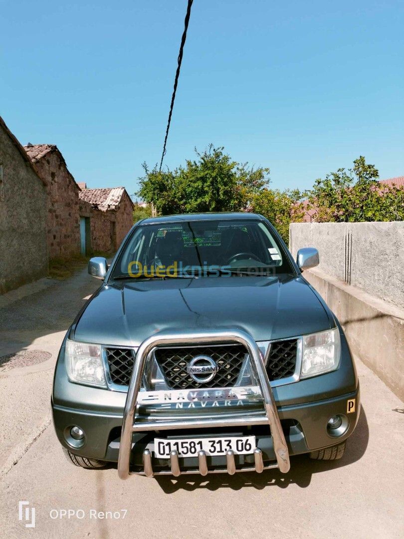 Nissan Navara 2013 Elegance 4x4