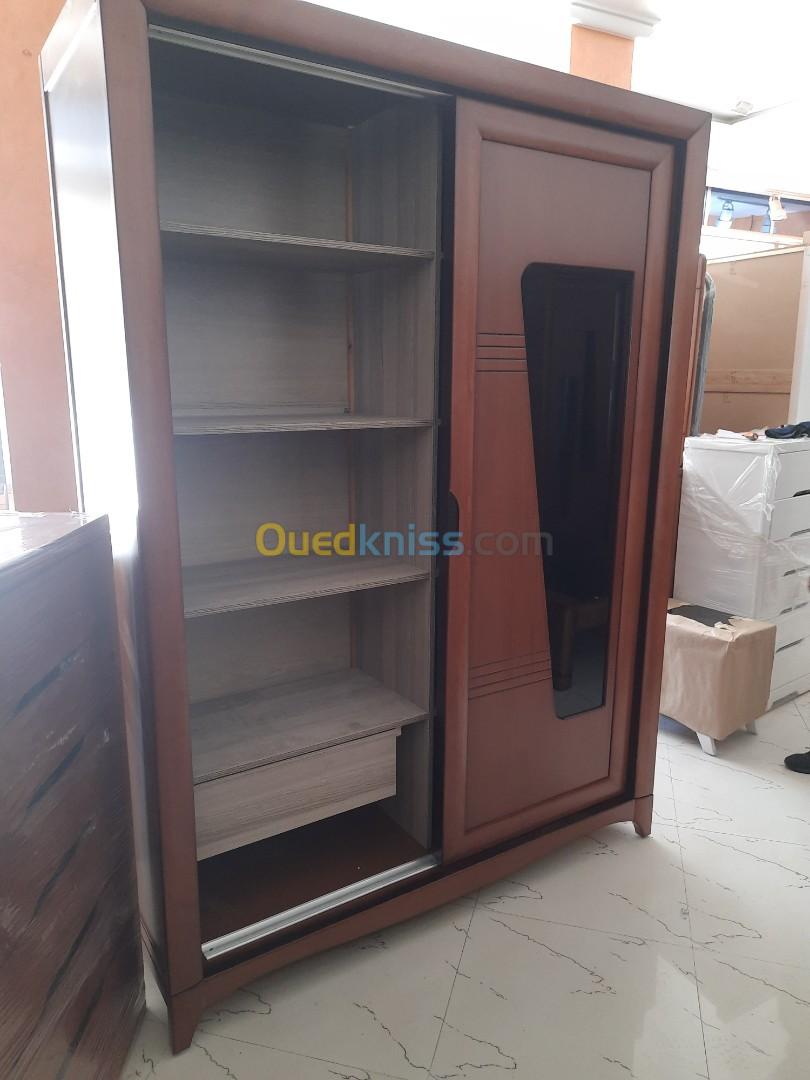 Armoire en bois hêtre 