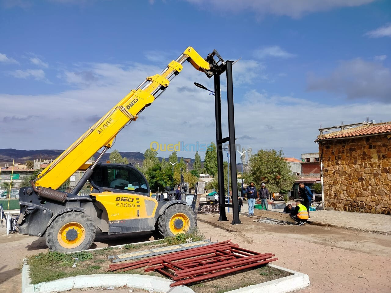 Écrans géants LED P8 ''12 mètres carrés'' de Leader Concept à SOUK AHRASS 