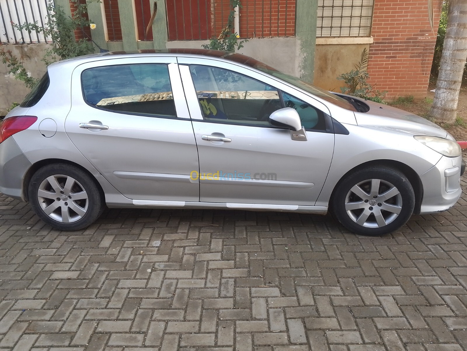 Peugeot 308 2011 