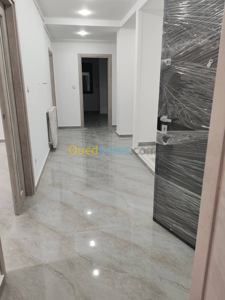 Vente Appartement F4 Alger Bordj el bahri