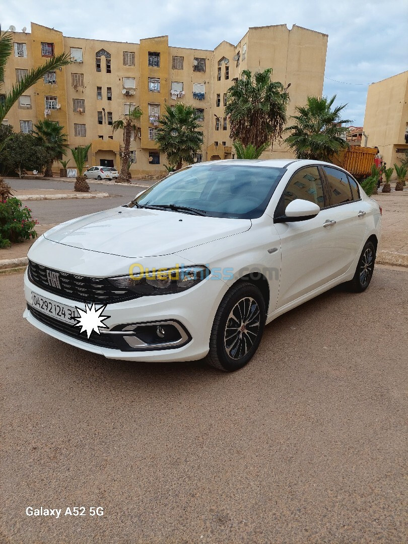 Fiat Tipo 2024 Urbain +