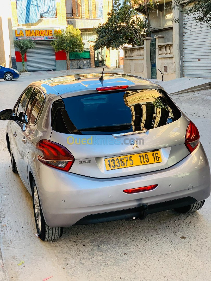 Peugeot 208 2019 Allure