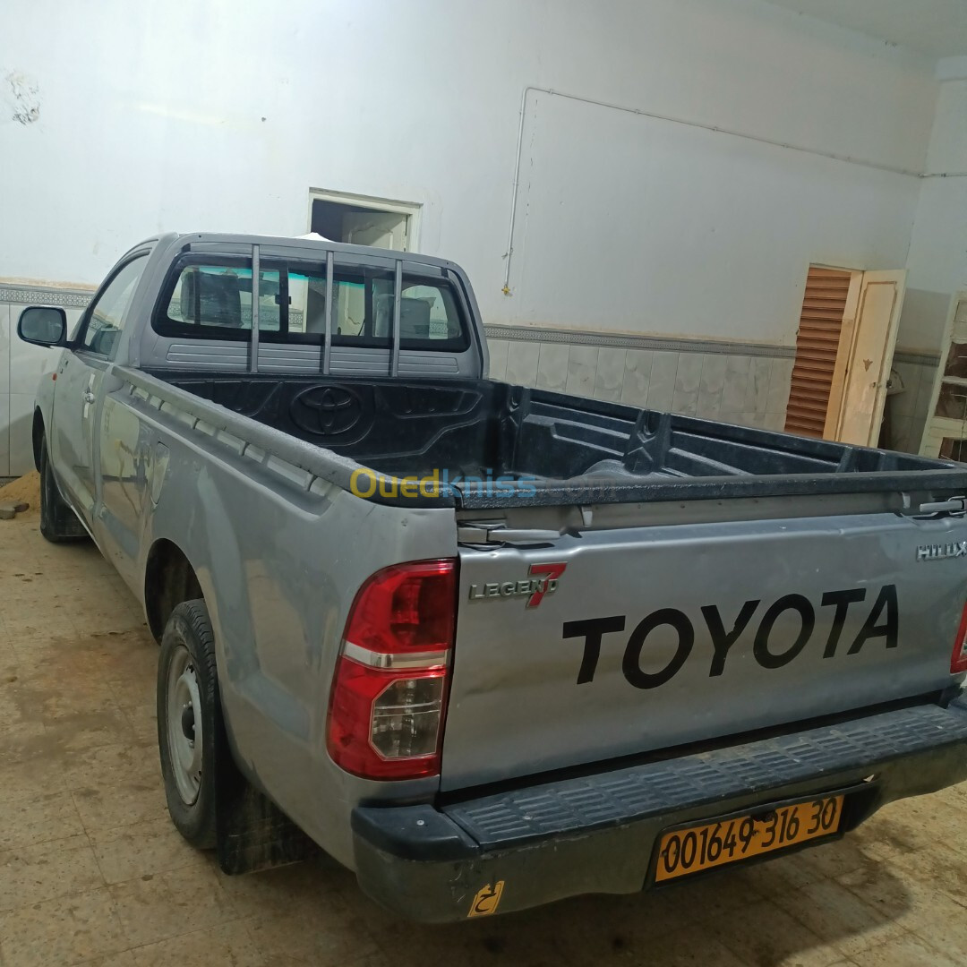 Toyota Hilux 2016 LEGEND DC 4x2