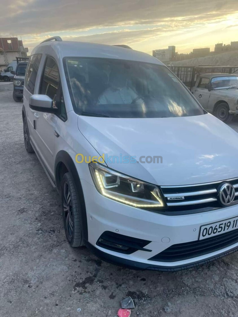 Volkswagen Caddy 2017 Alltrack